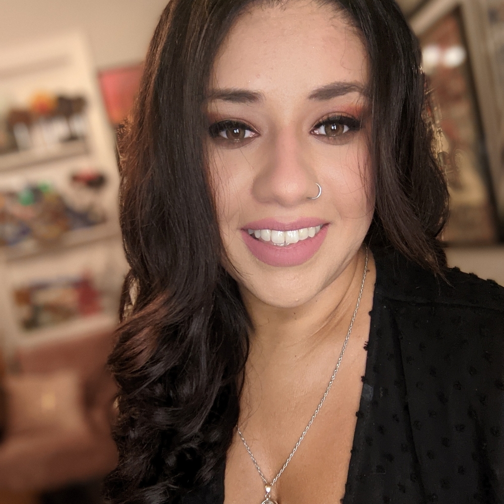 Meet your Posher, Jacqueline